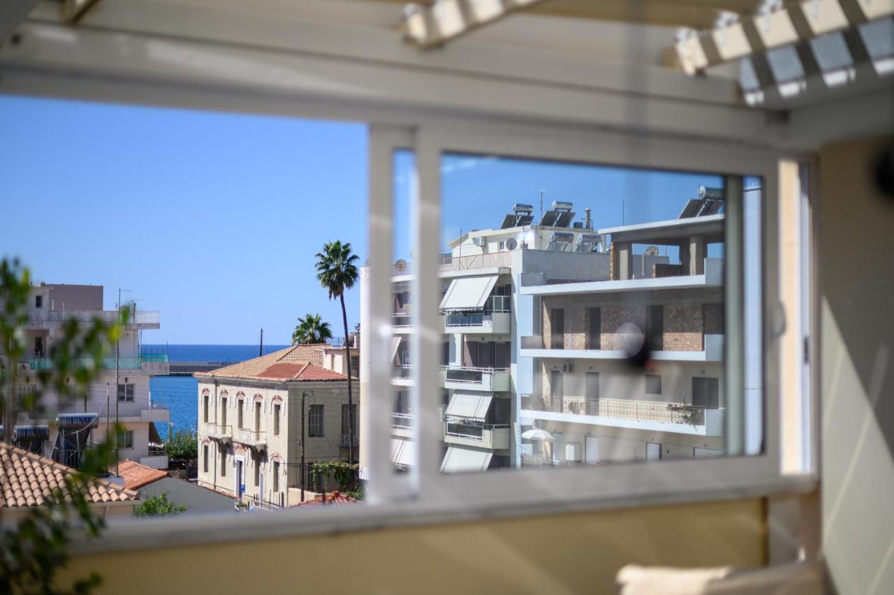 Myrto Luxurious Top Floor Studio Kalamata Exterior foto