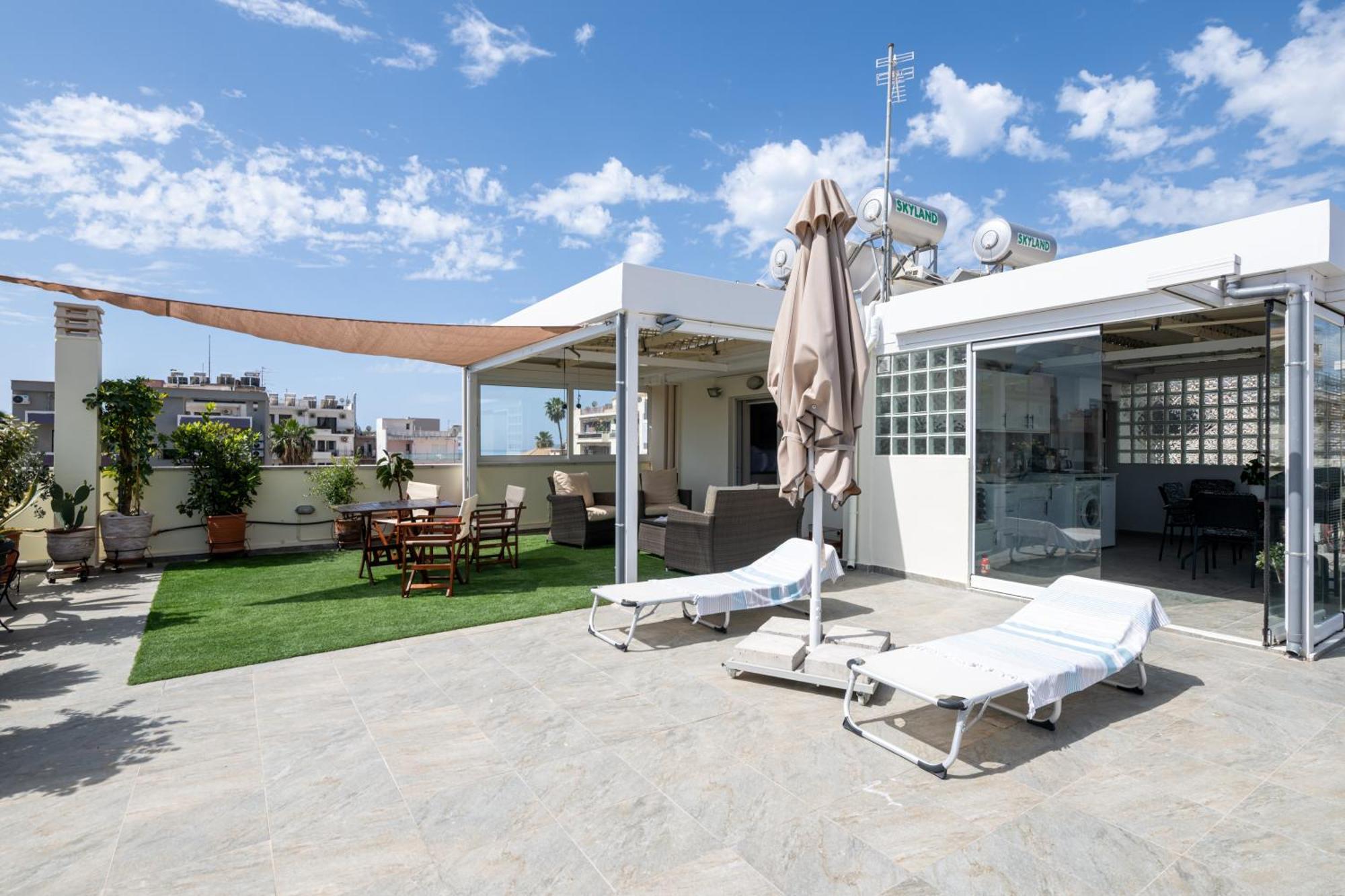 Myrto Luxurious Top Floor Studio Kalamata Exterior foto